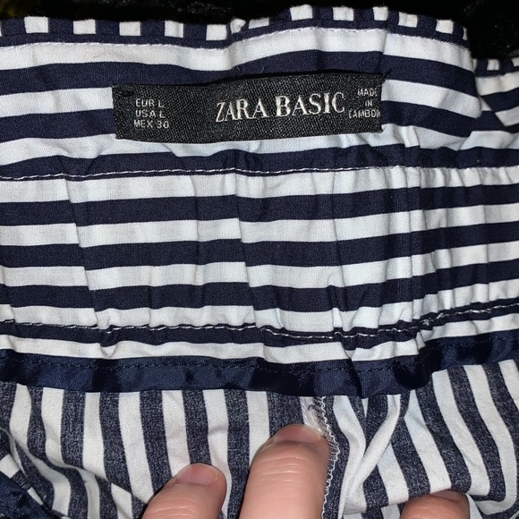 Zara Basic Navy & White Vertical Stripe High-Rise Paperbag Style Belted Pants - Picture 15 of 16